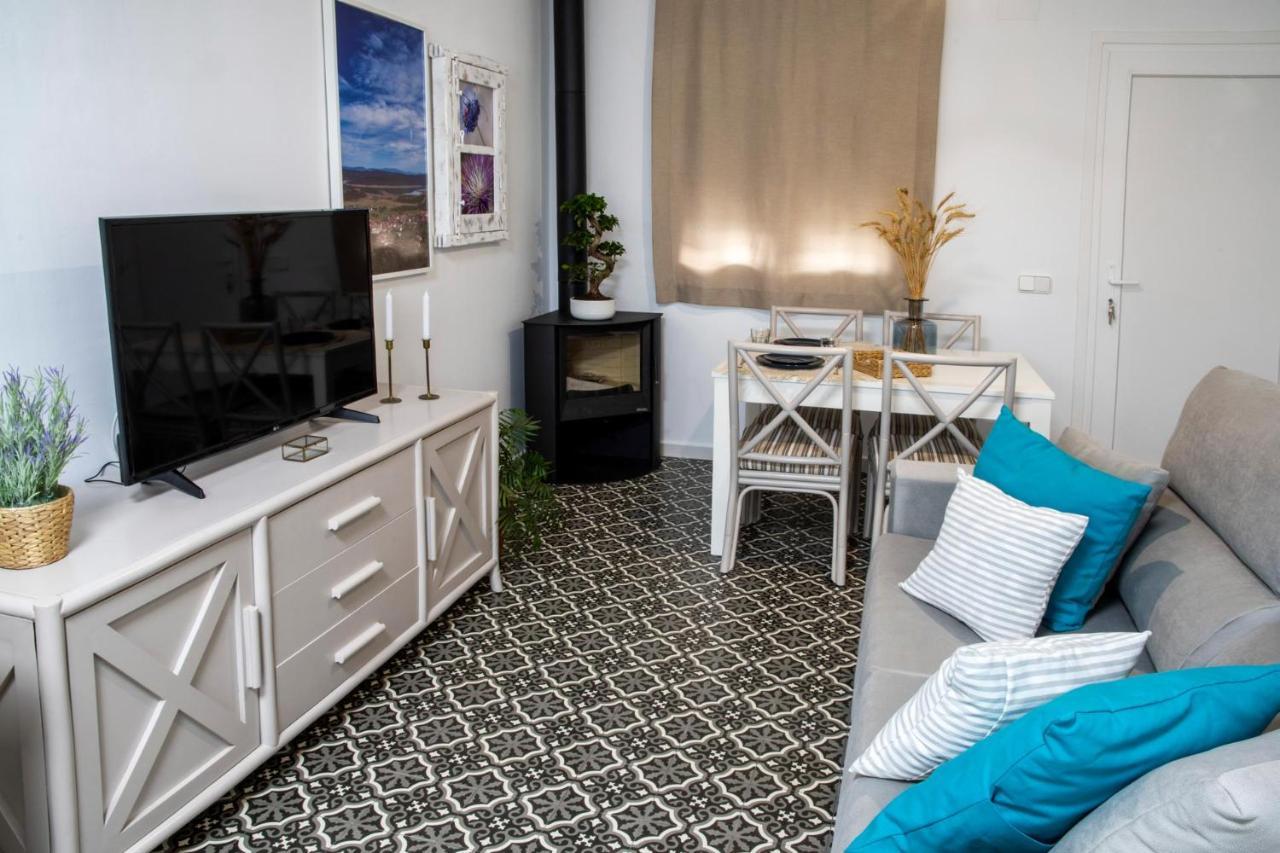 Apartamentos Rurales Helechosa, Las Tres Penas ภายนอก รูปภาพ
