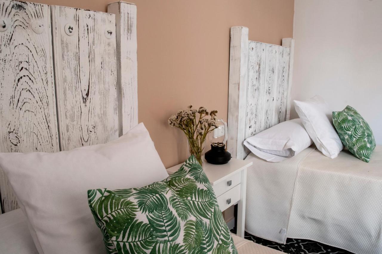 Apartamentos Rurales Helechosa, Las Tres Penas ภายนอก รูปภาพ